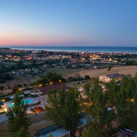 Agricampeggio Abbruzzetti مارينا بالمينس المظهر الخارجي الصورة